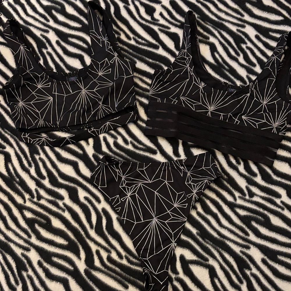 NWOT Freedom Rave Wear Reflective Set